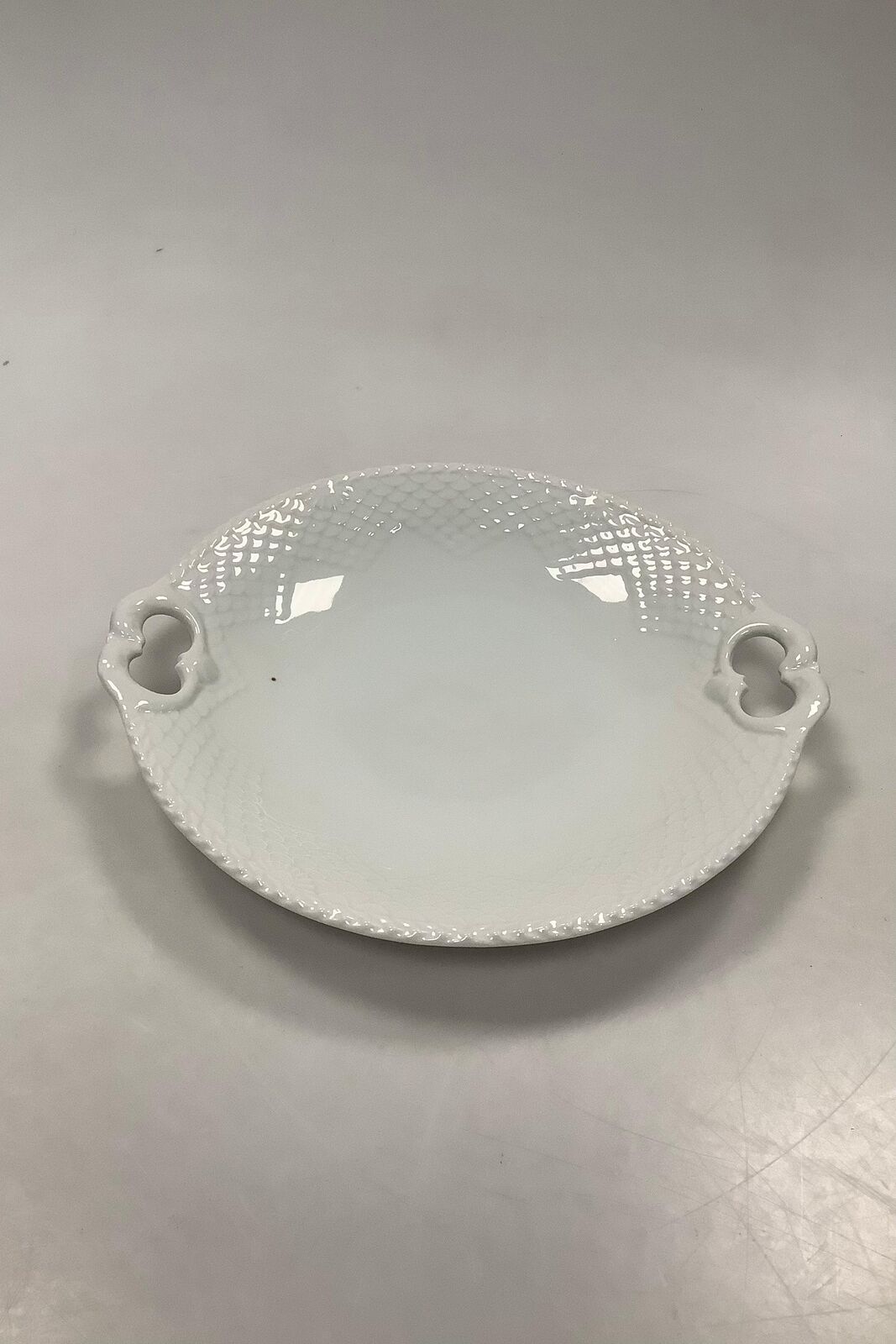 Bing and Grondahl Elegance White Cake Dish No 101