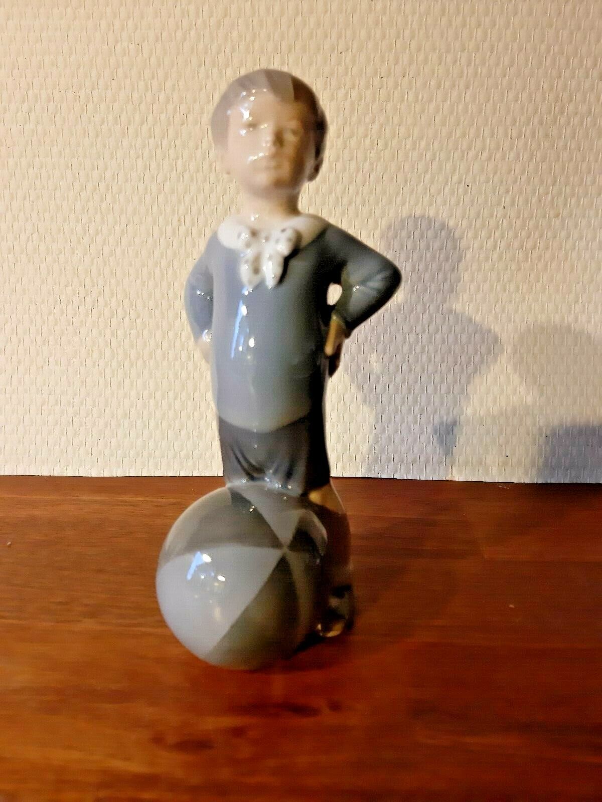 BOY with BALL Figurine  # 3542 by Aage Erhardt for ROYAL COPENHAGEN  Fact 2