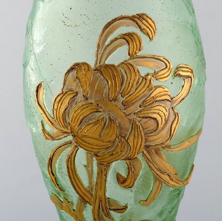 Montjoye France Large art nouveau vase in mouth-blown art glass 1880-1900