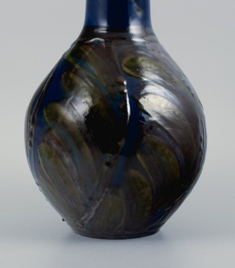 Kähler large ceramic vase with floral decoration in cow horn technique 1930s