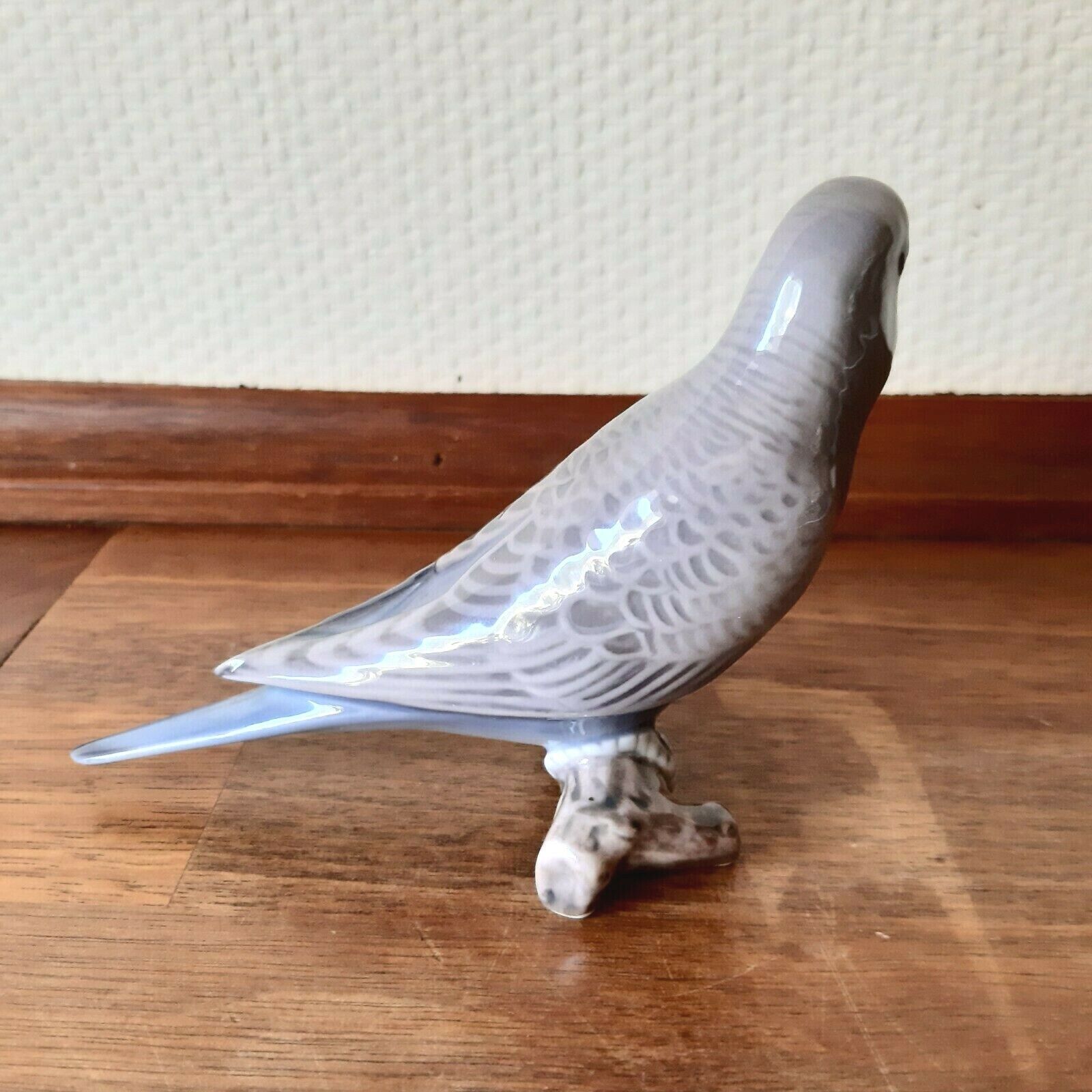 BUDGERIGAR Blue Sv Jespersen for Bing & Grondahl Royal Copenhagen # 2210 Fact 1