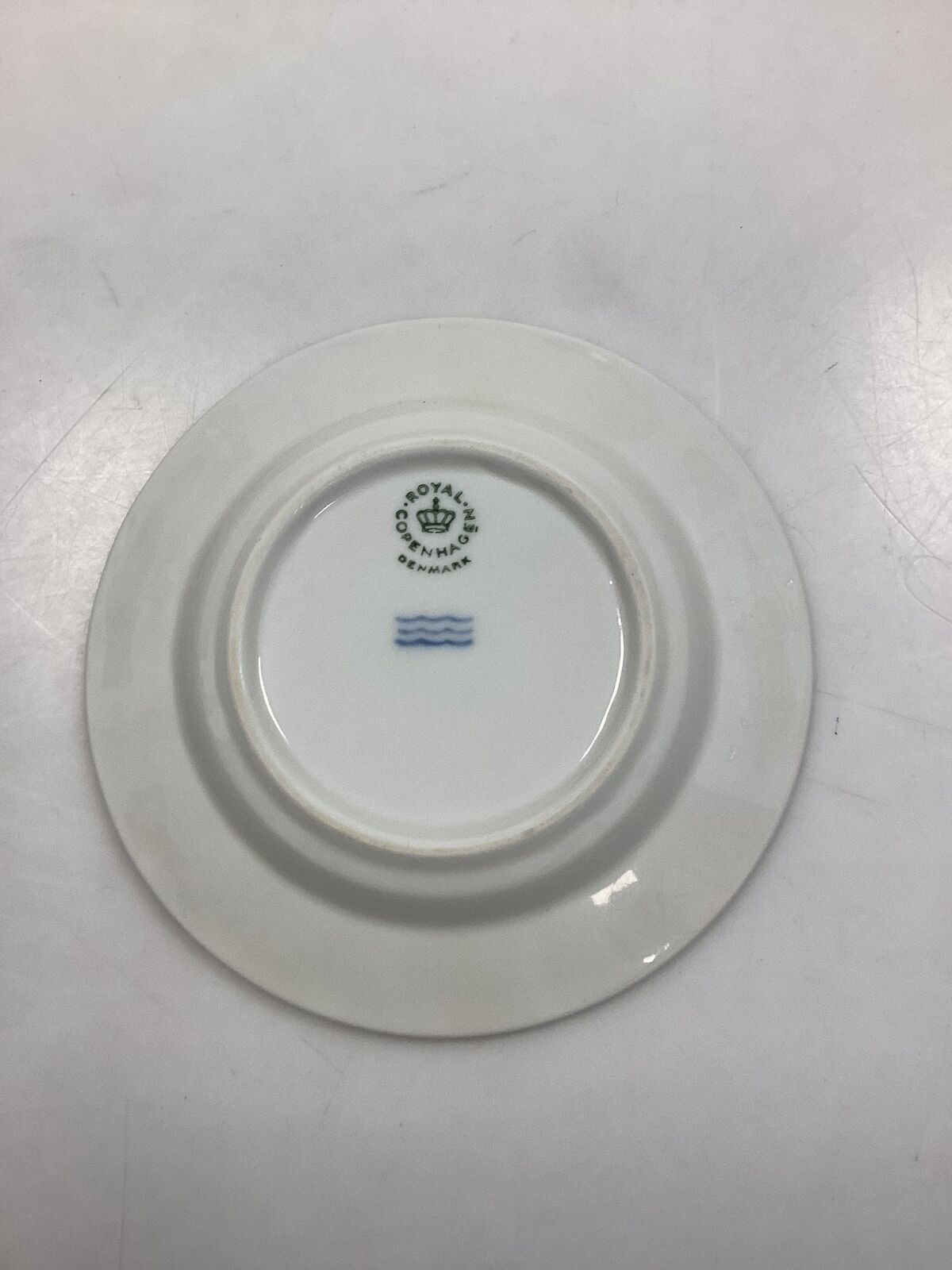 Royal Copenhagen / Aluminia Navy Christmas Plate 1977