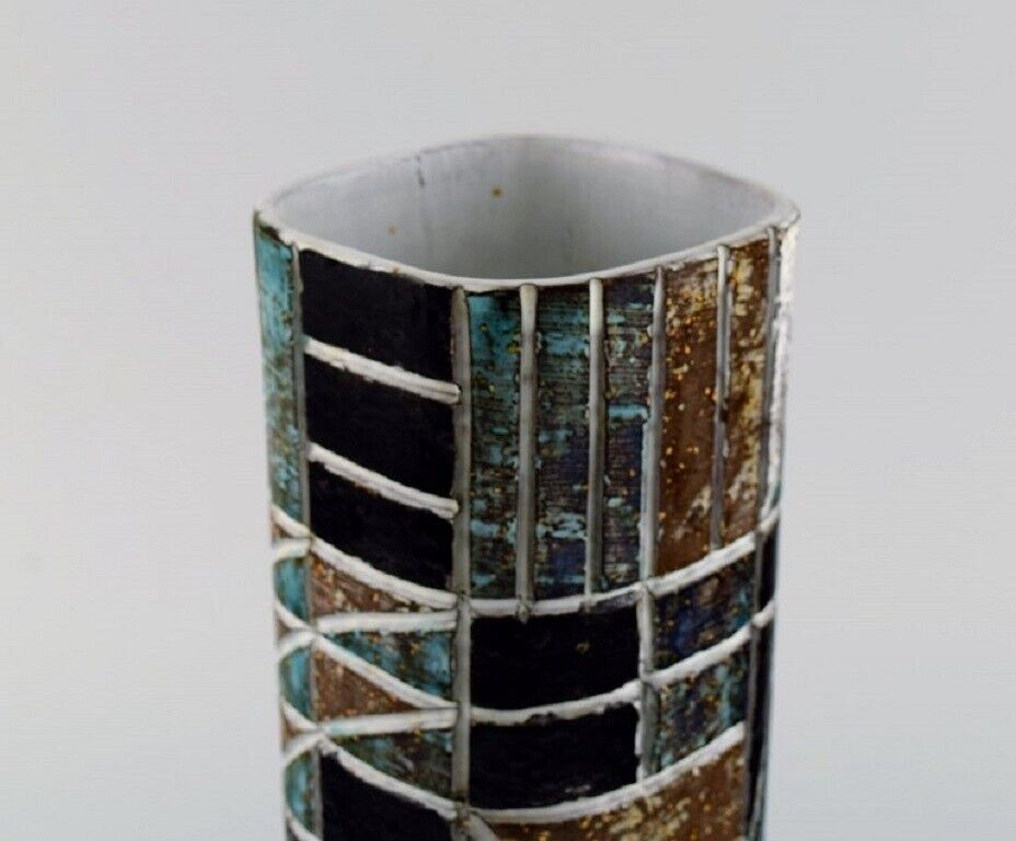 Ingrid Atterberg (1920-2008) for Upsala-Ekeby Rare vase in glazed stoneware