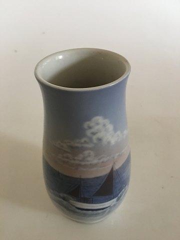 Bing & Grondahl Ship Vase No 1302/6211