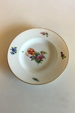 Royal Copenhagen Saxon Flower Plain Lunch Plate No 493/10516