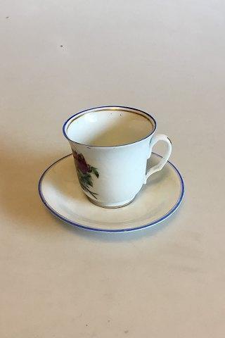 Bing  Grondahl Coffee Cup decorated with roses Fra 1853-1894