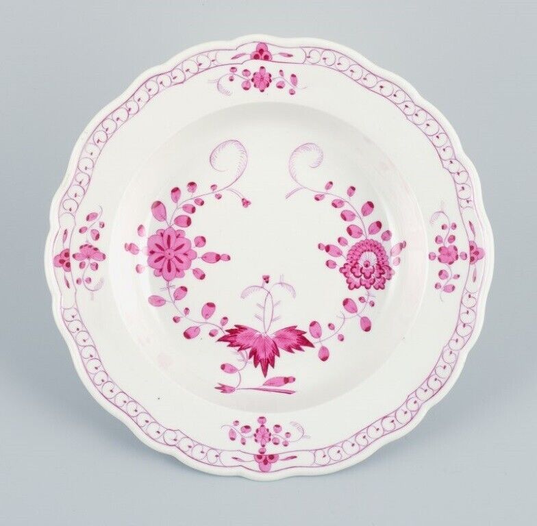 Meissen Germany Pink Indian three deep plates in porcelain