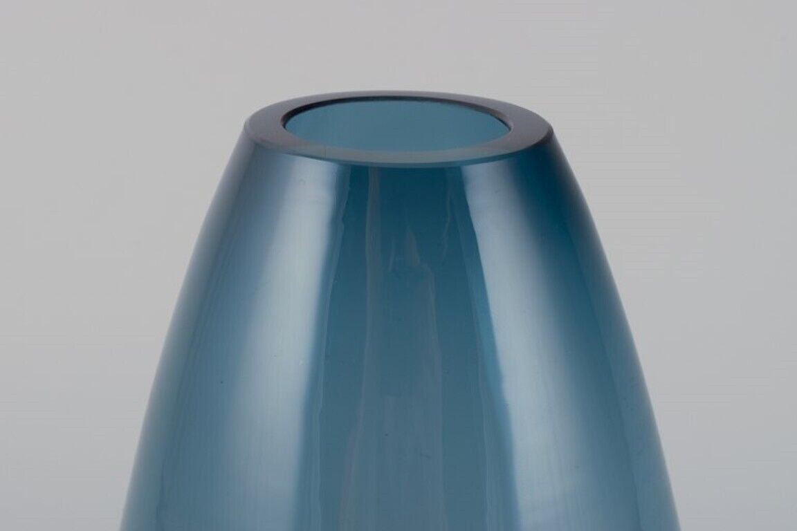 Tamara Aladin for Riihimäen Lasi  Art glass vase in petroleum blue