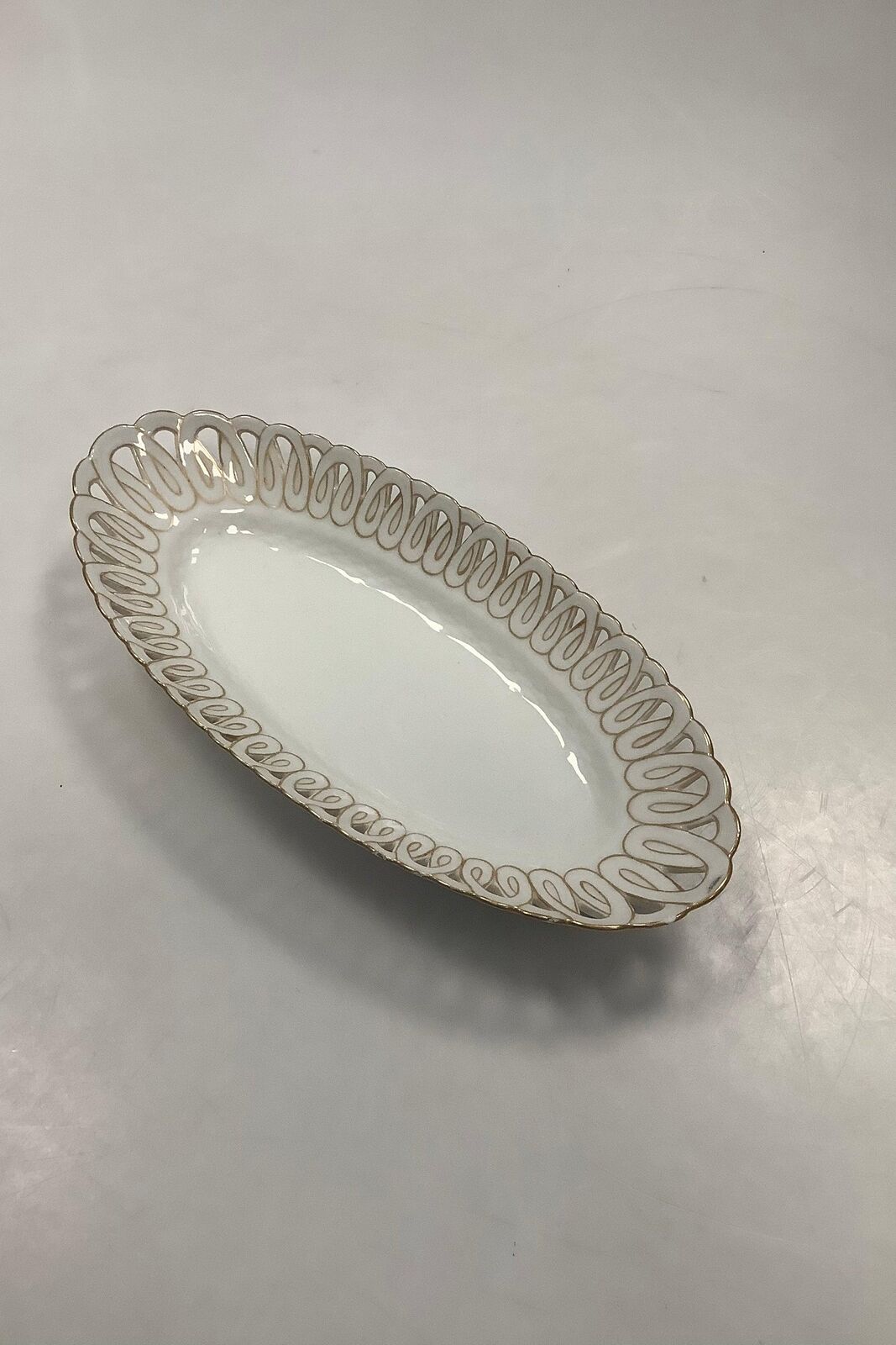 Bing and Grondahl Hartmann Oval Openwork Bowl Measures 226cm x 105cm Has a few