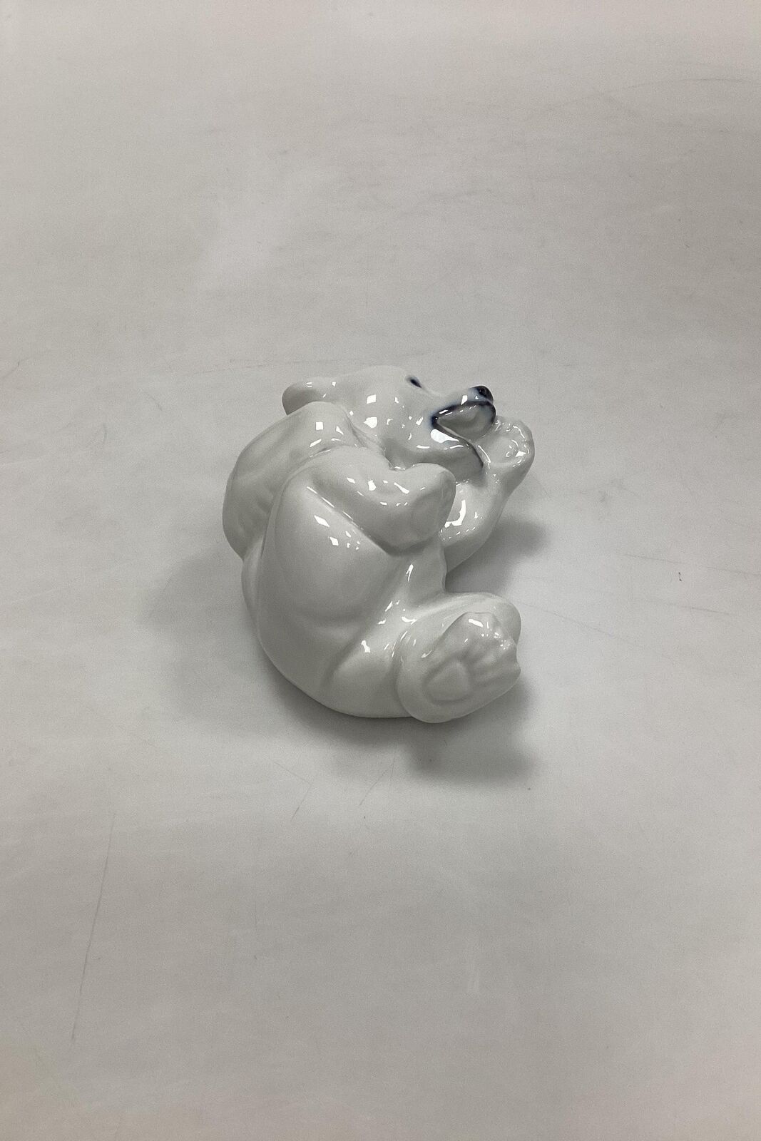 Royal Copenhagen Polar Bear Cubs with Left Paw on the Ground No 22432