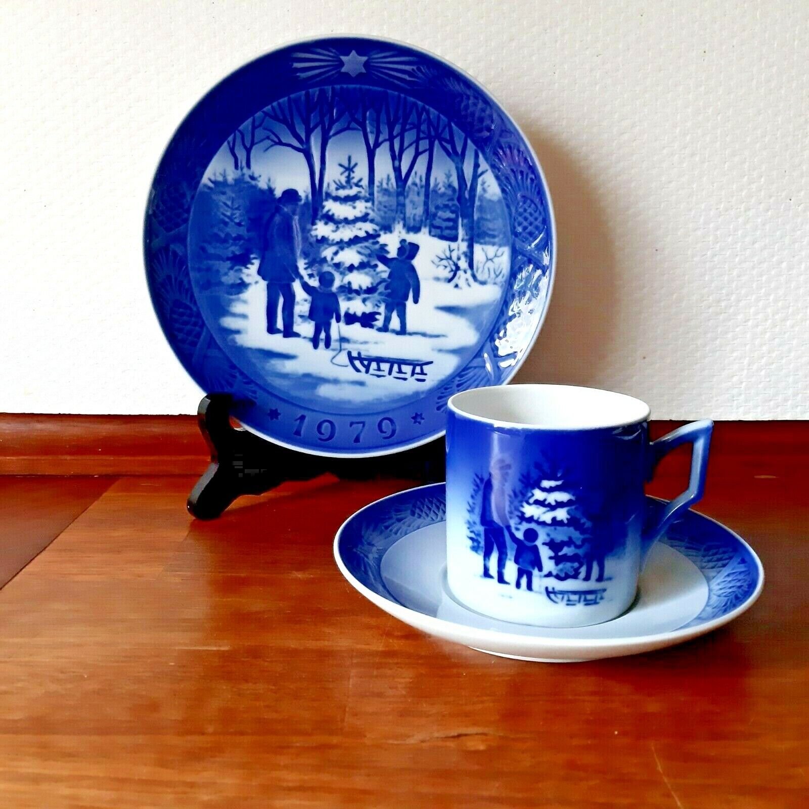 1979 TRIO SET Cup Saucer  Plate CHRISTMAS SERIE by Royal Copenhagen Fact 1