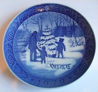 Royal Copenhagen RC Chrismas Plate 1979