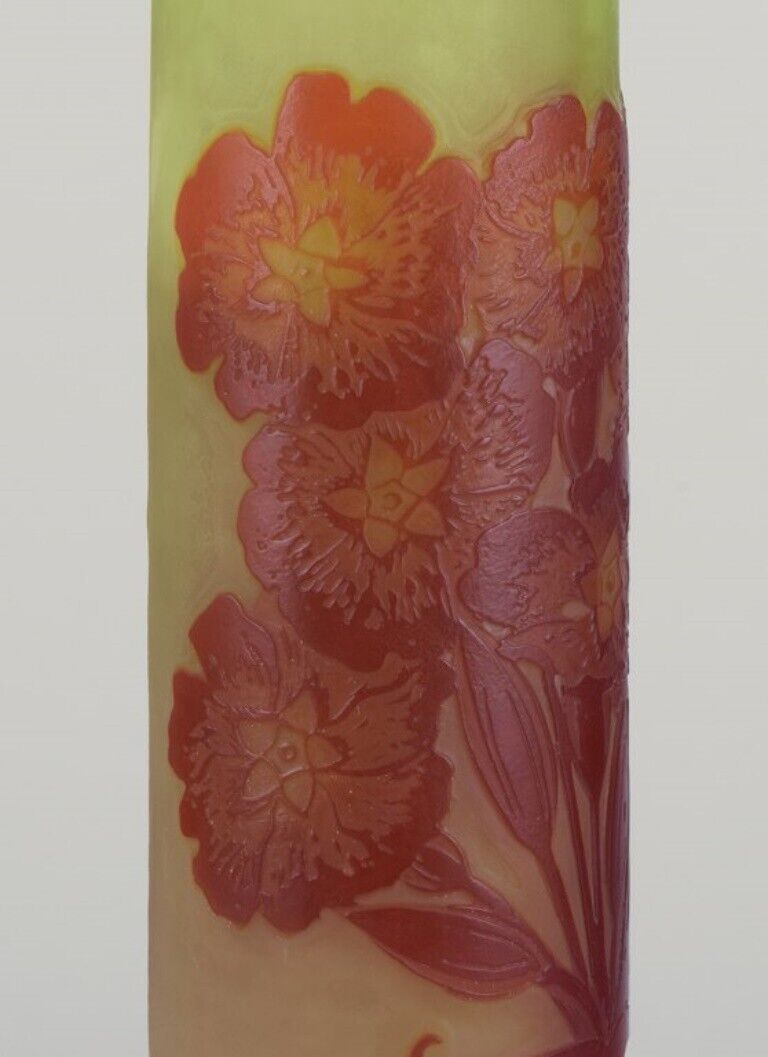 Émile Gallé France Colossal art glass vase with floral motifs Ca 1920