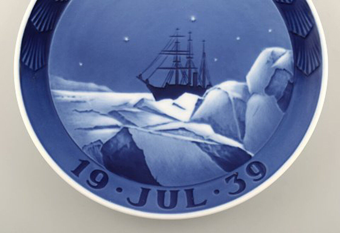 Royal Copenhagen Christmas plate from 1939