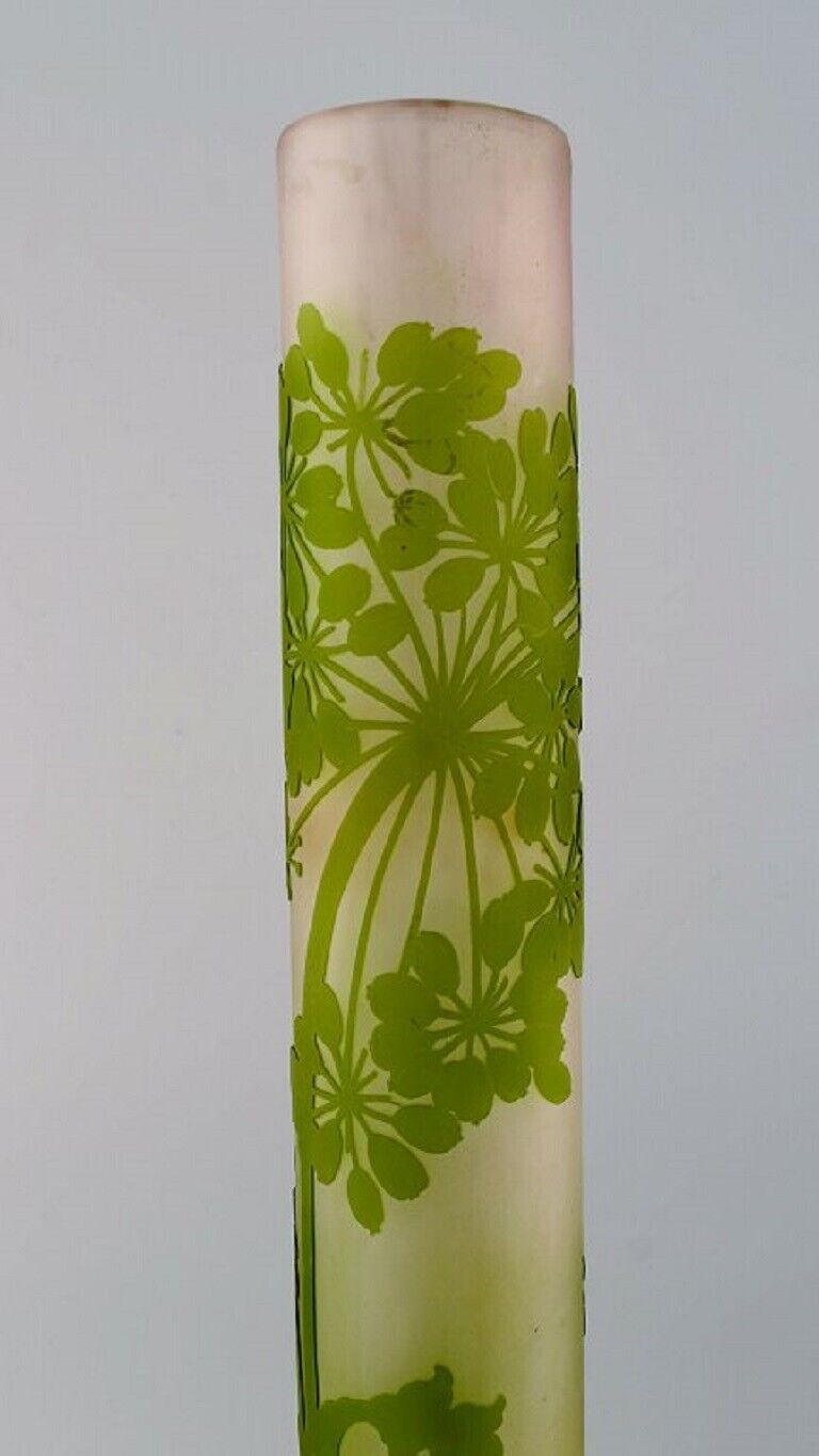 Giant Emile Gallé vase in frosted and green art glass with motifs of foliage