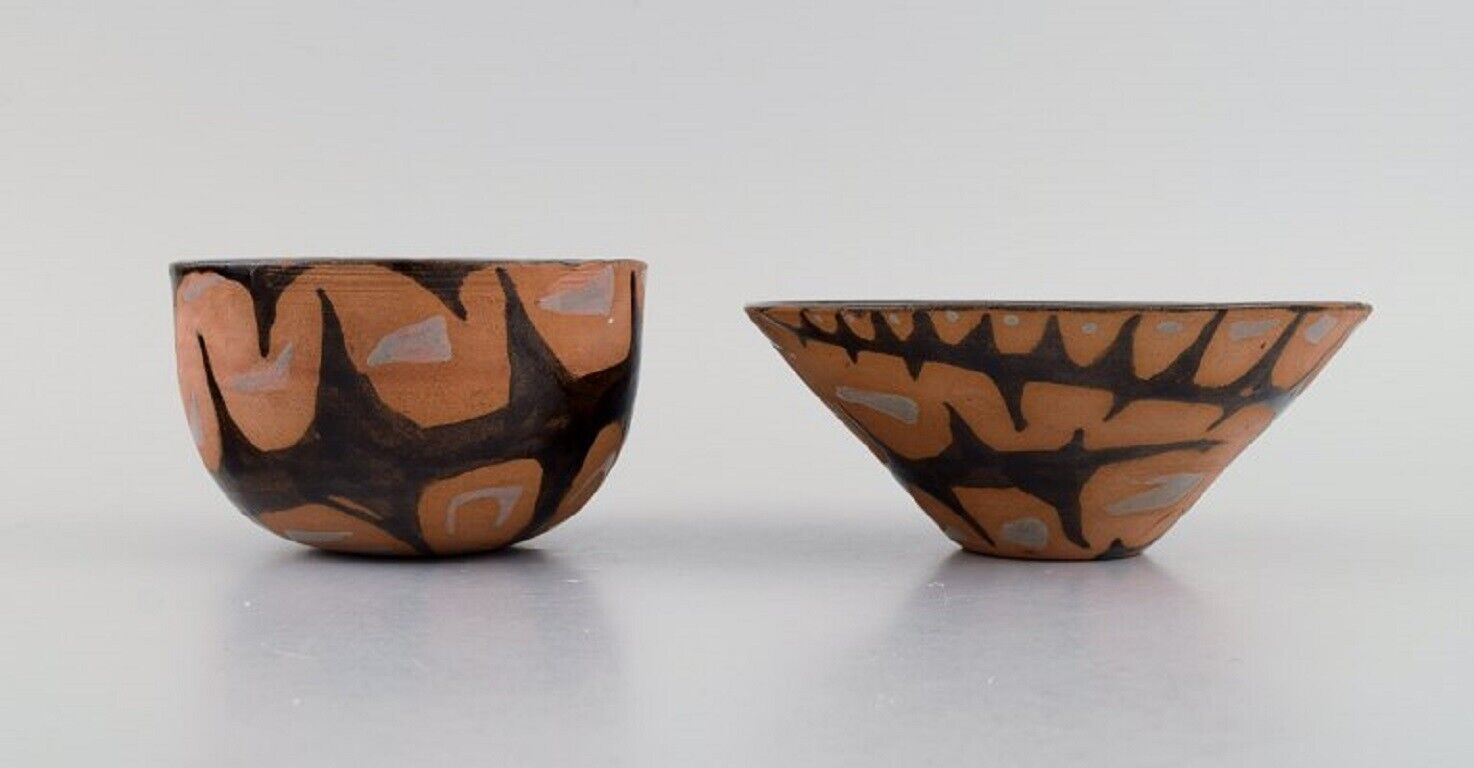 Ole Bjørn Krüger (1922-2007) Two unique bowls in glazed stoneware 1960s / 70s