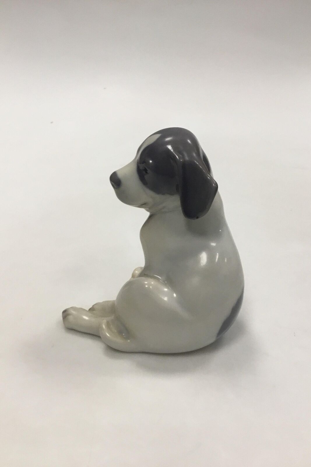 Royal Copenhagen Figurine Pointer Puppy No 206