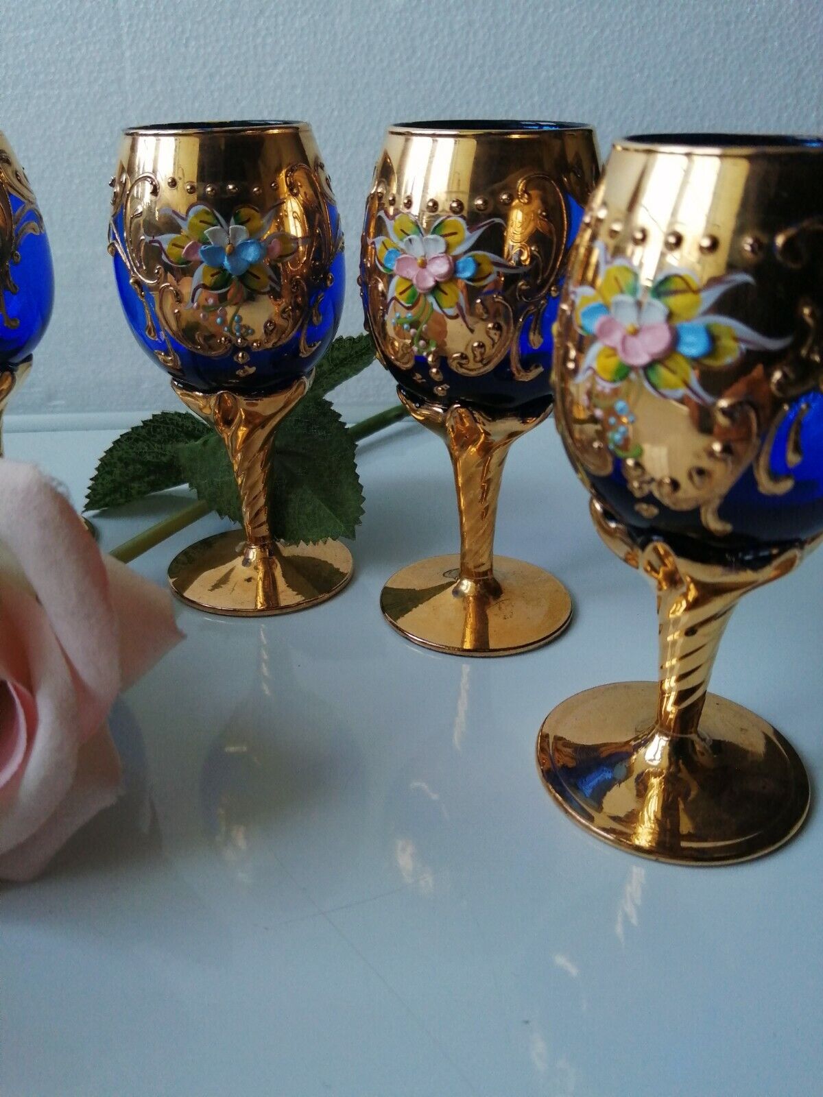 Vintage Murano 6 "Tre Foghi" glasses by Salvadori 21 carat gold gilt Superb