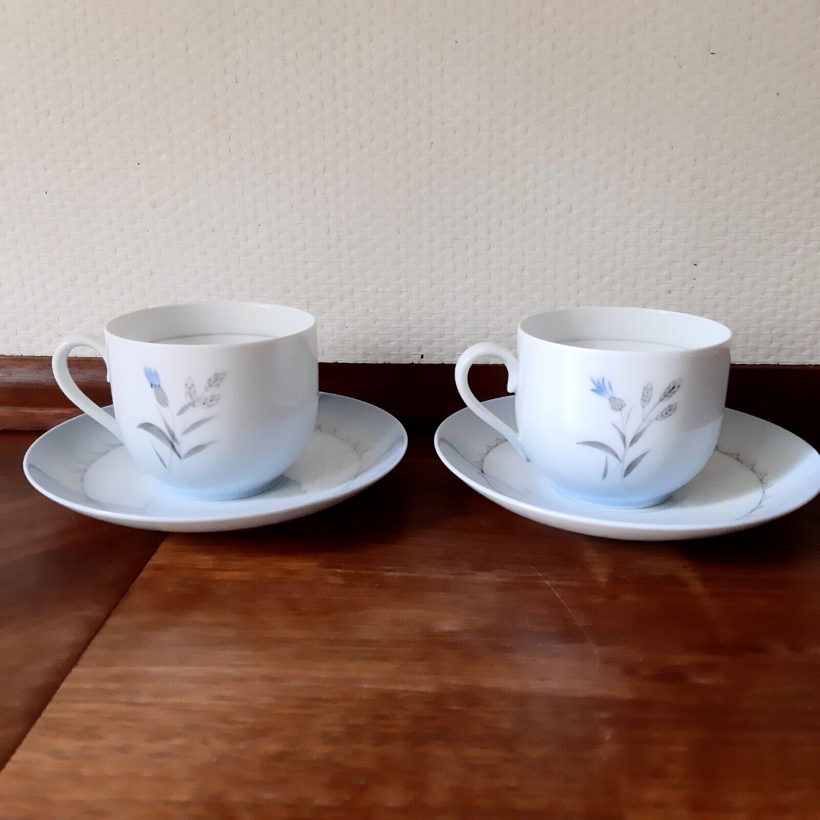 2 Coffee sets Demeter / Cornflower Bing  Grondahl Royal Copenhagen Fact 2nd