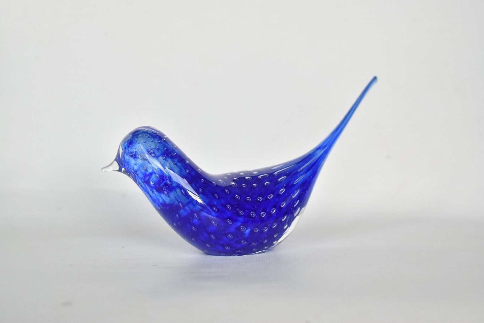 Vintage Swedish Kosta Boda Vicke Lindstrand Art Glass Bird Figurine