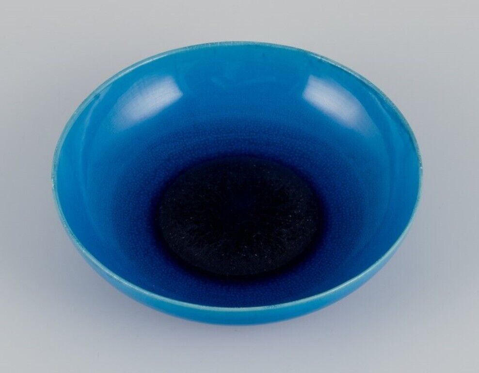 Carl Harry Stålhane for Rörstrand Ceramic bowl in turquoise glaze Mid-20th C