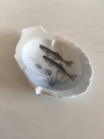 Royal Copenhagen Art Nouveau Fish dish No 6/12