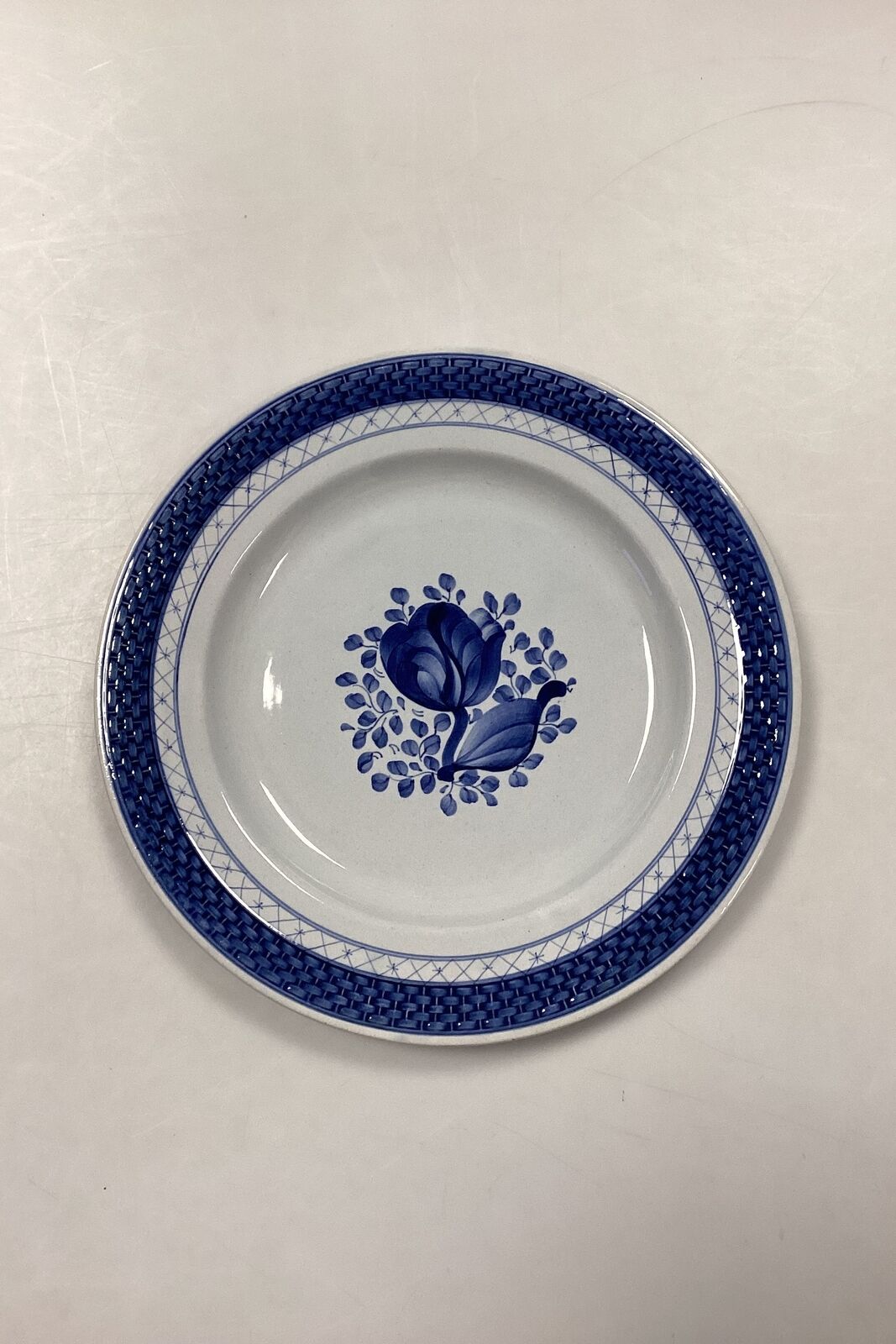 Aluminia Blue Tranquebar Lunch Plate No 946