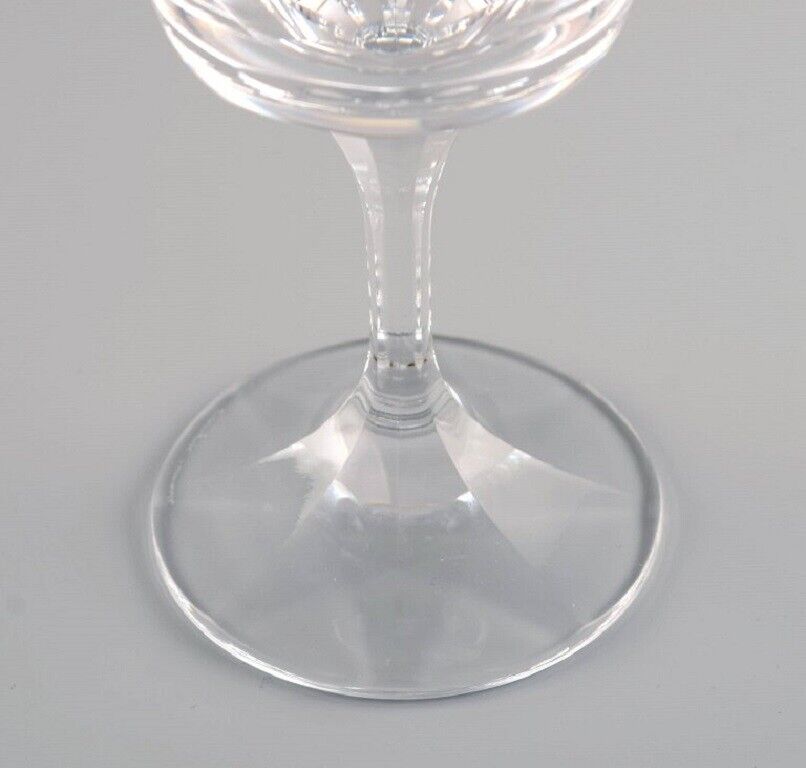 Seven René Lalique Chenonceaux white wine glasses in clear crystal glass