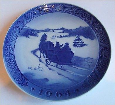 Royal Copenhagen RC Christmas Plate 1964