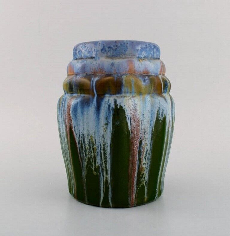 European studio ceramicist Unique vase in glazed ceramics Mid-20th C