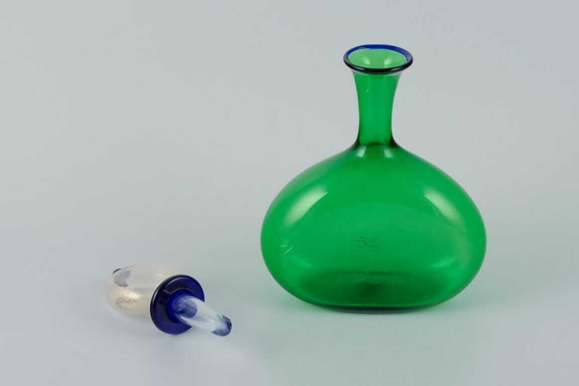 Gabbiani Venice Italy Green art glass decanter with matching stopper 1980s