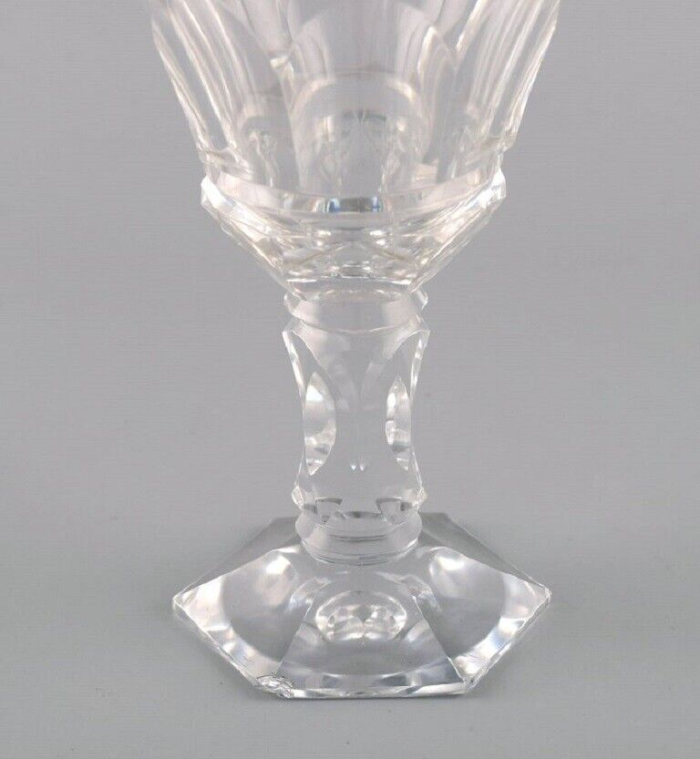 Baccarat France Seven Art Deco white wine glasses in crystal glass