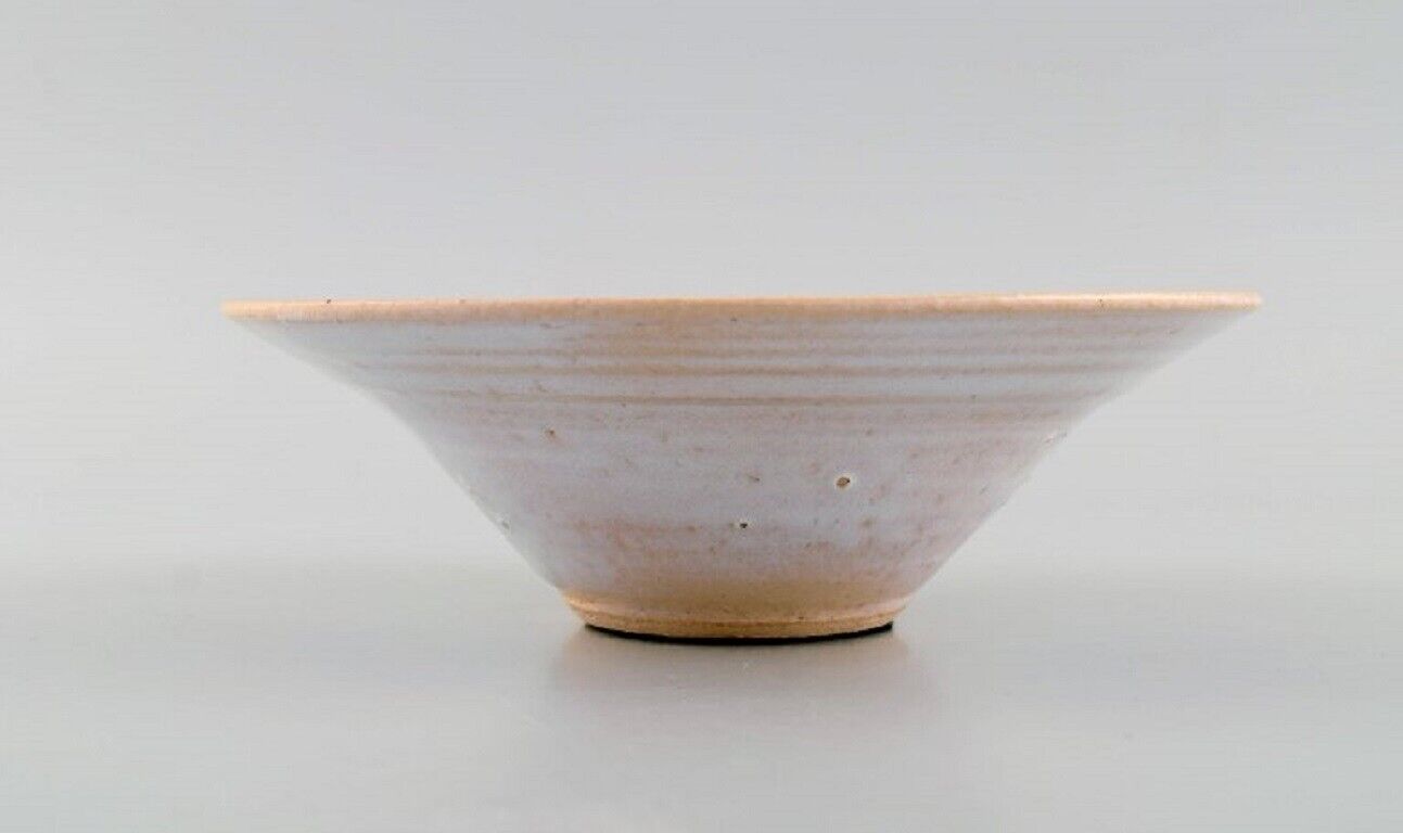 Danish studio ceramicist Bowl in glazed stoneware Late 20th C