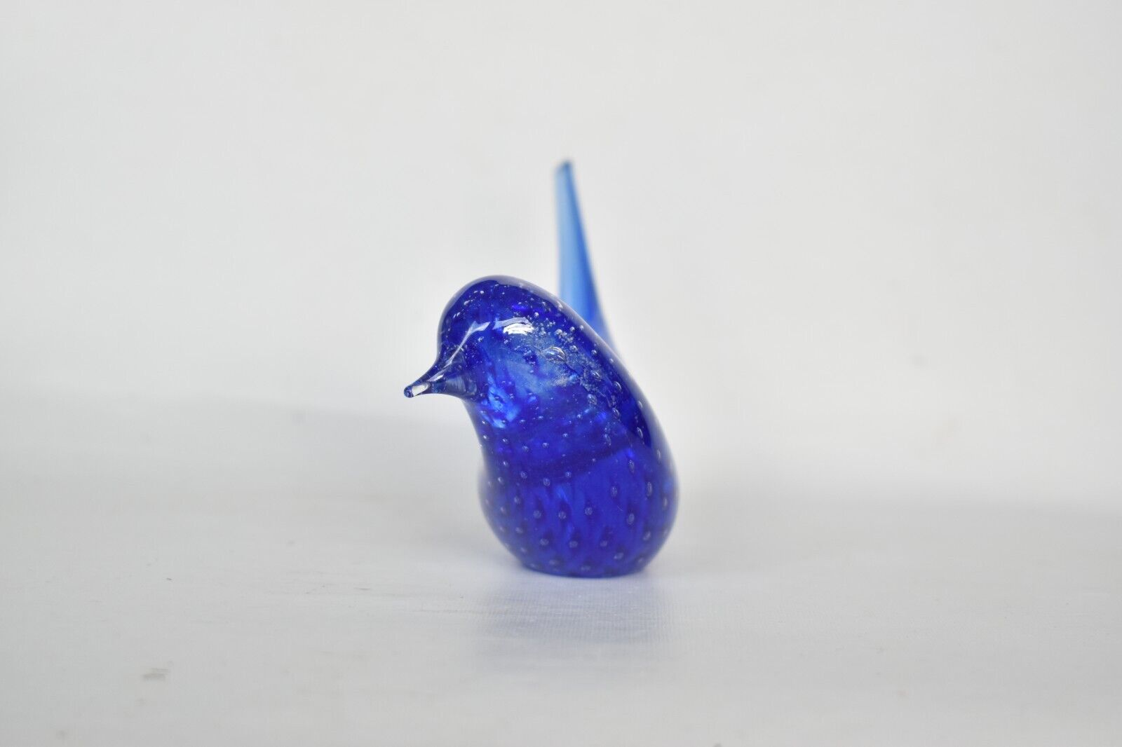 Vintage Swedish Kosta Boda Vicke Lindstrand Art Glass Bird Figurine