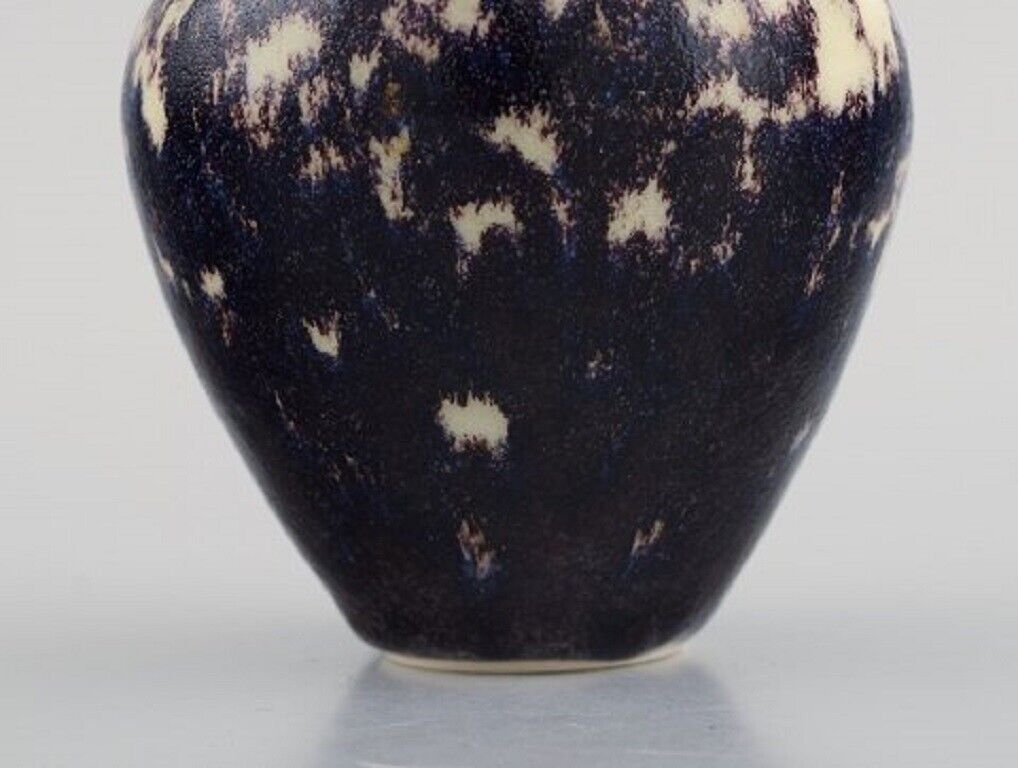 European studio ceramicist Unique vase in glazed ceramics 21st Century