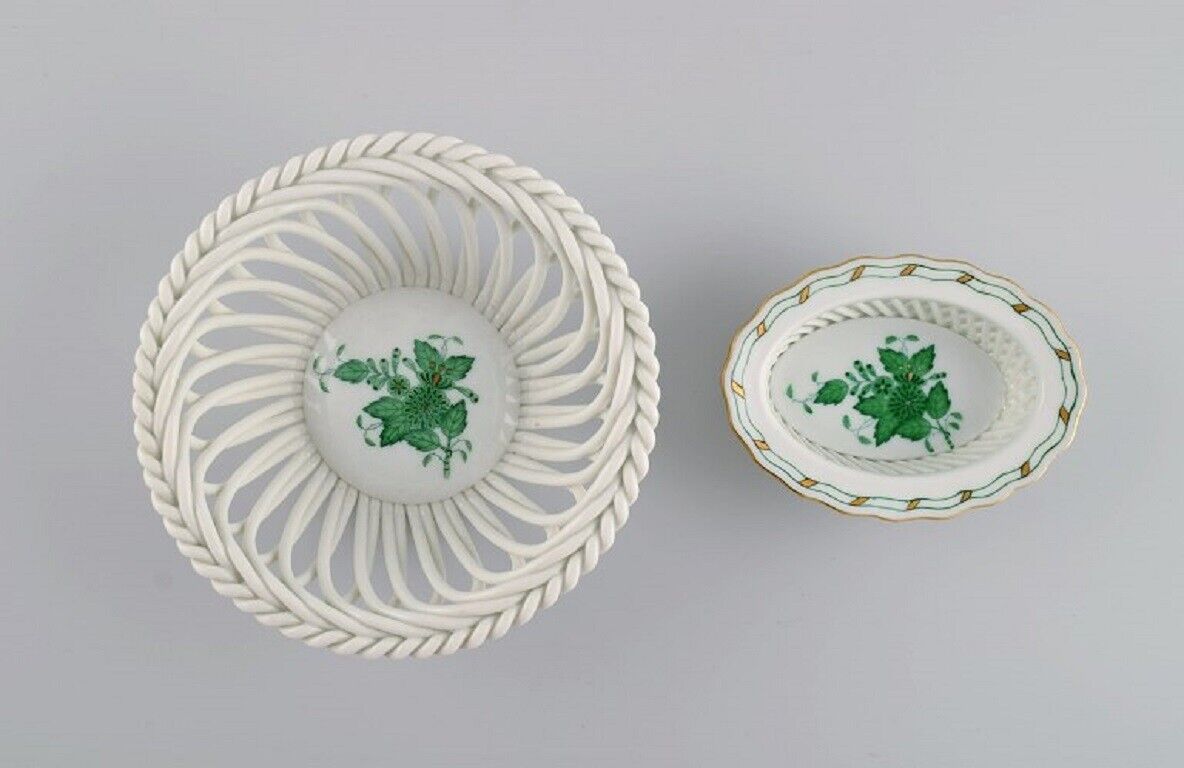 Two Herend bowls in openwork porcelain with hand-painted flowers