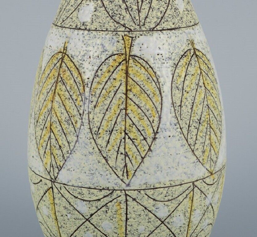 Fratelli Fanciullacci Italy Unique ceramic vase decorated with leaves