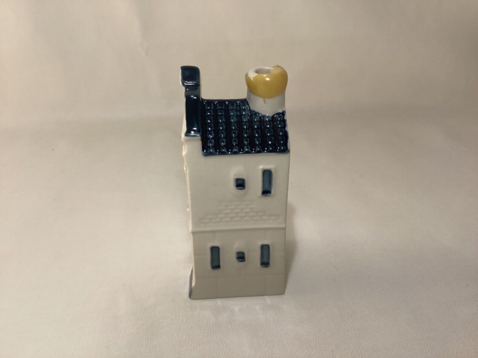 KLM Blue Delft House #71 - Miniature pottery house - Empty Bols