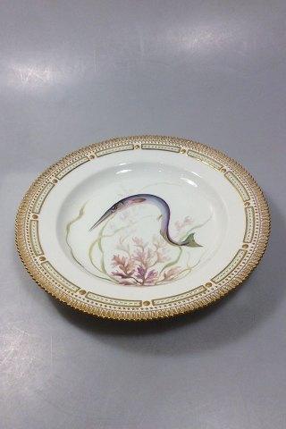 Royal Copenhagen Flora Danica Fish Plate No 19/3549