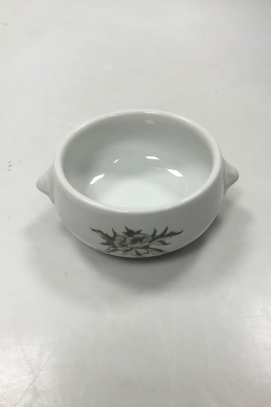 Royal Copenhagen Hotel porcelain decorated with wild plants Small bowl No 6046