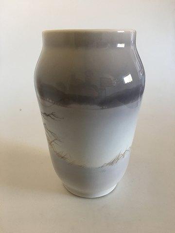 Royal Copenhagen unique vase by Johannes Larsen from 1924