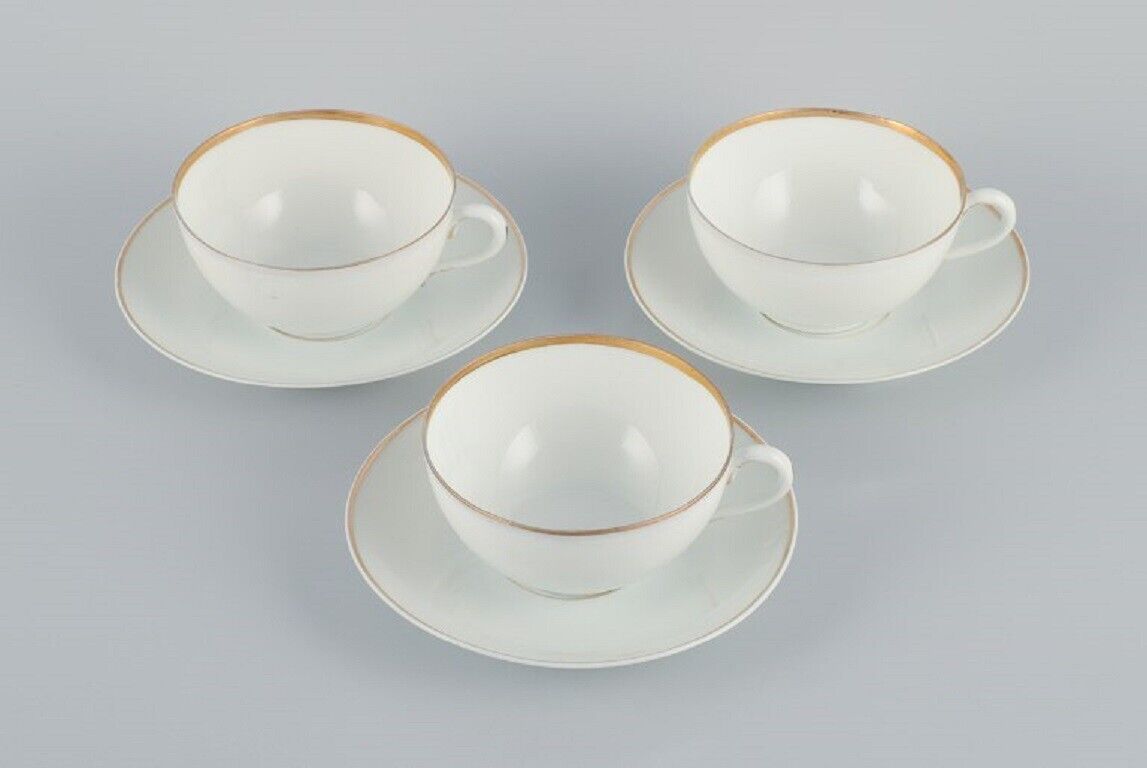 Rosenthal Germany Set of three large teacups and matching porcelain saucers