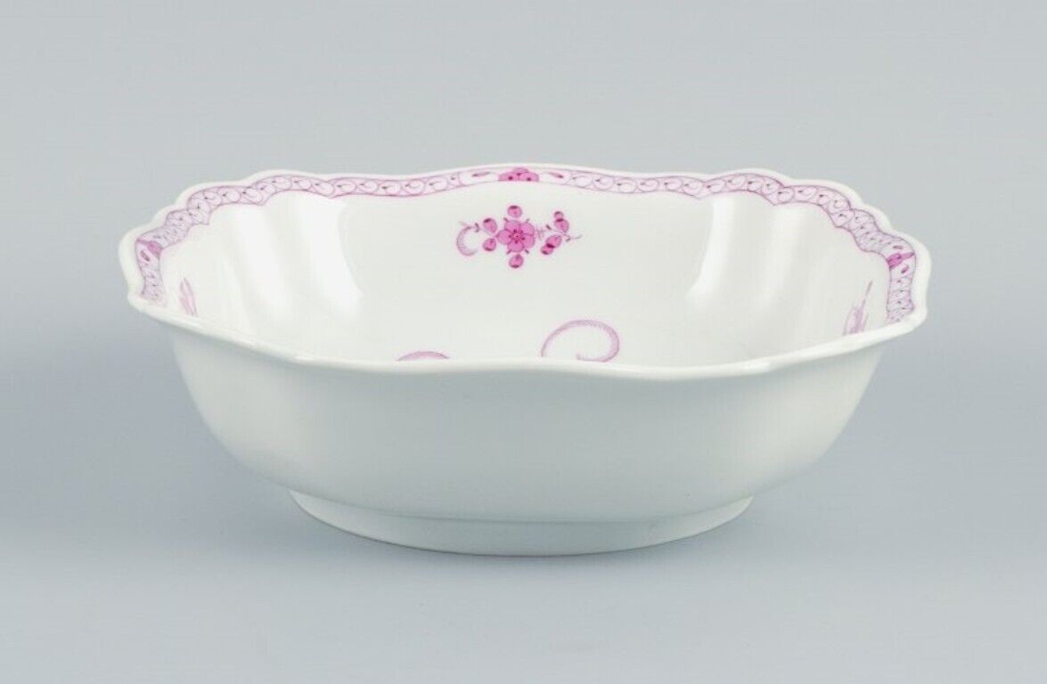 Meissen Germany Pink Indian square bowl in porcelain Approx 1900