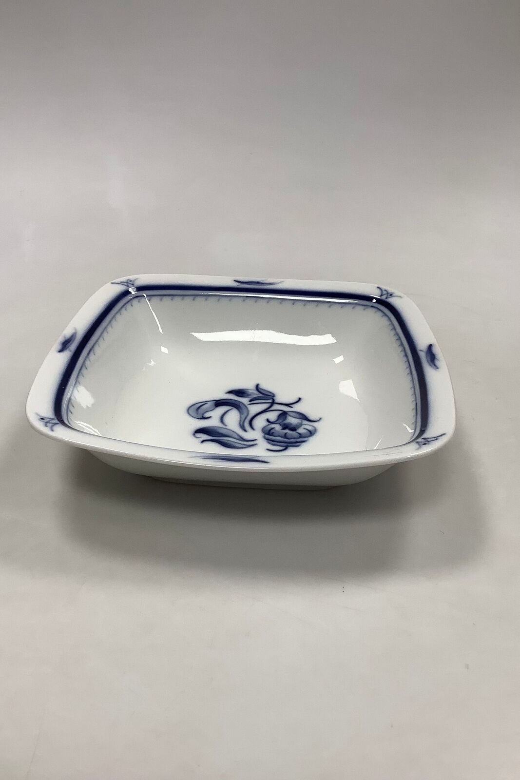 Bing and Grondahl Jubilee Dinner Service square bowl