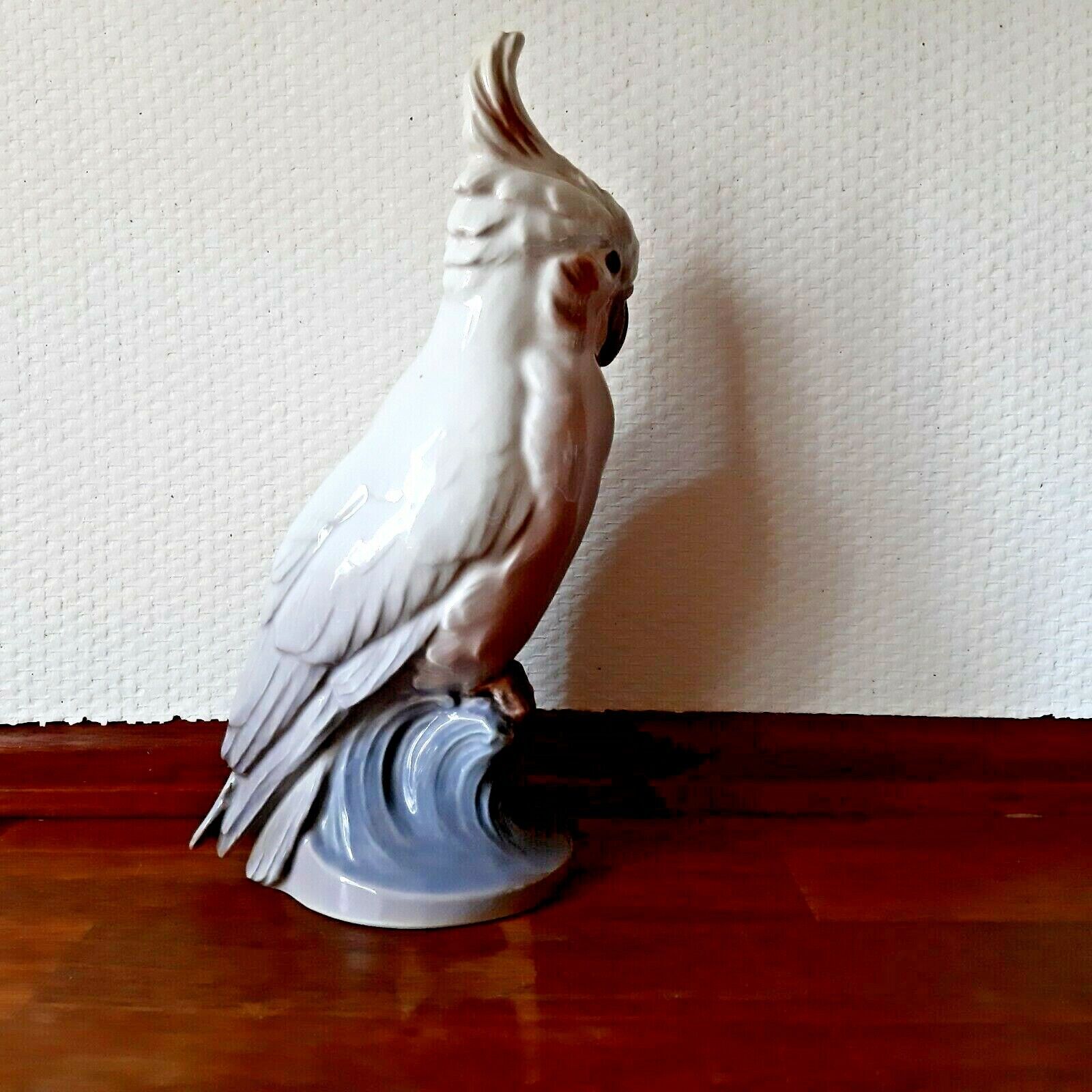 PARROT 235 cm Bird figurine by DAHL JENSEN Denmark # 1051 Fact 2