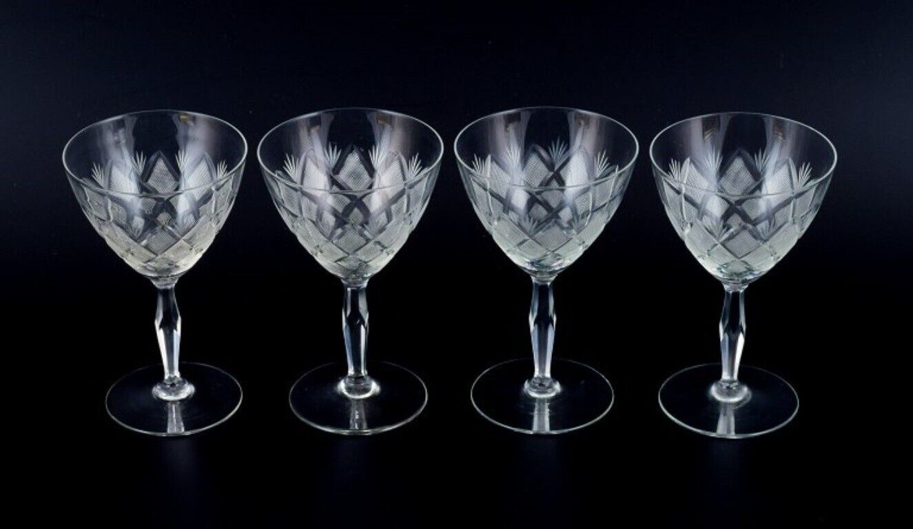 Wien Antik Lyngby Glas Denmark Set of four clear red wine glasses