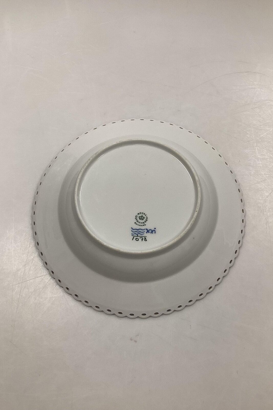 Royal Copenhagen Blue Fluted Full Blonde with Openwork Edge Deep Plate No 1/1078