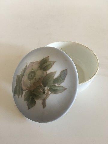 Royal Copenhagen Art Nouveau Lidded Bowl with Flower Motif No 173/1