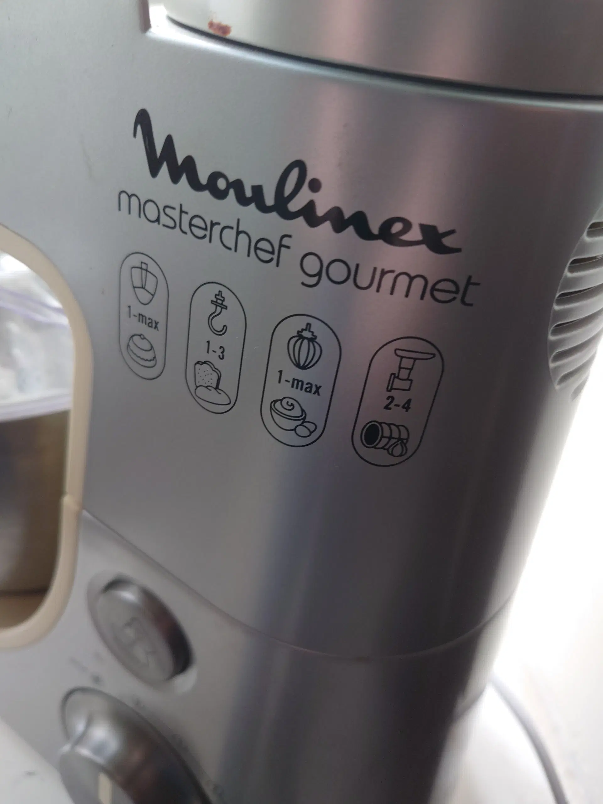 Moulinex Røremaskine 900w