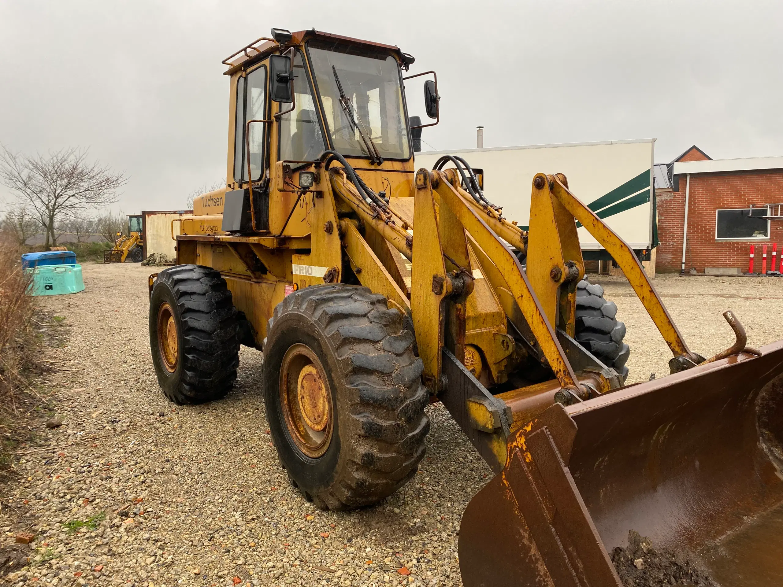 Gummiged Fiat Allis FR10